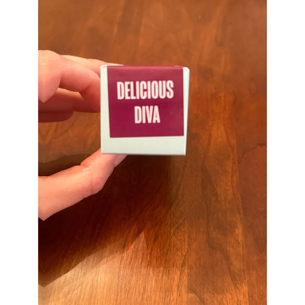 Jeffree Star Magic Candy Liquid Blush in color “Delicious Diva”